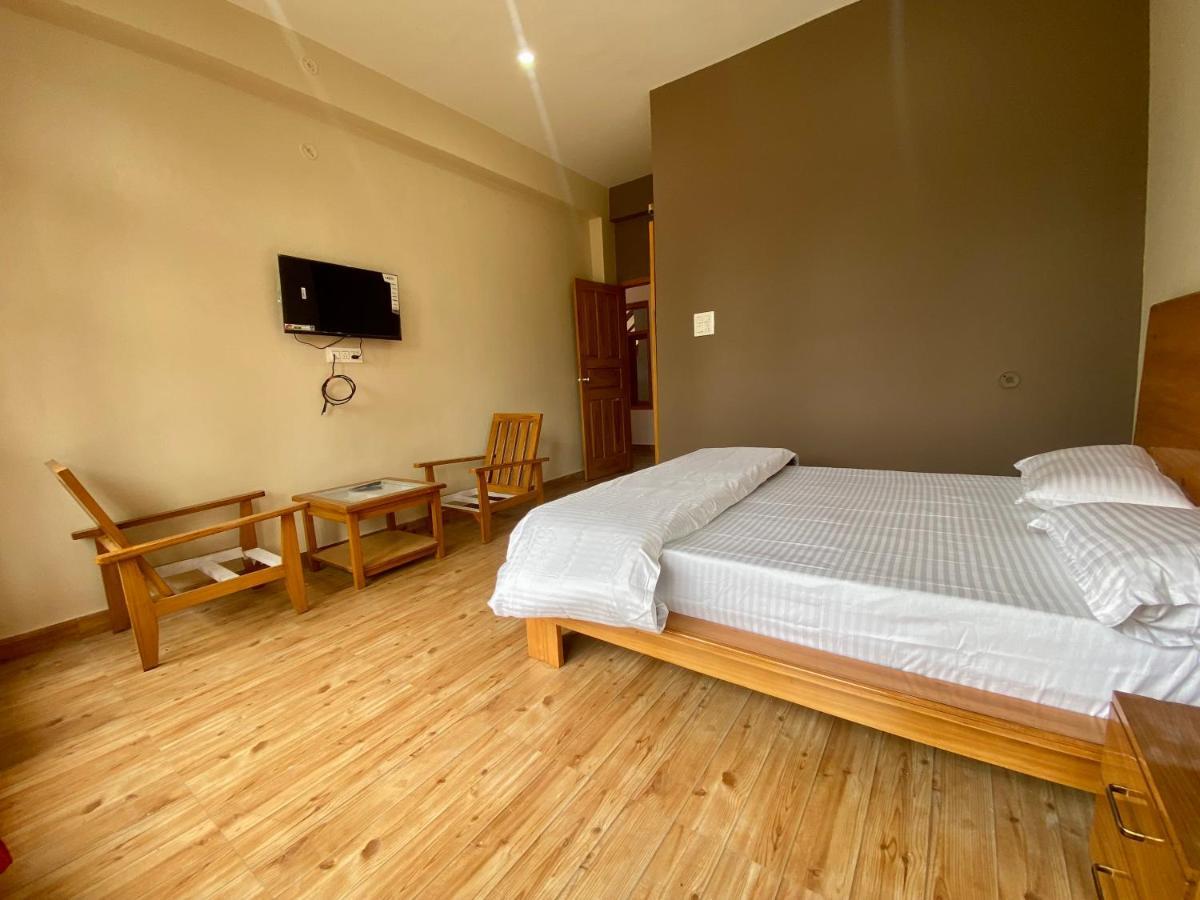 Hotel Mansarovar Inn Munsyari Luaran gambar