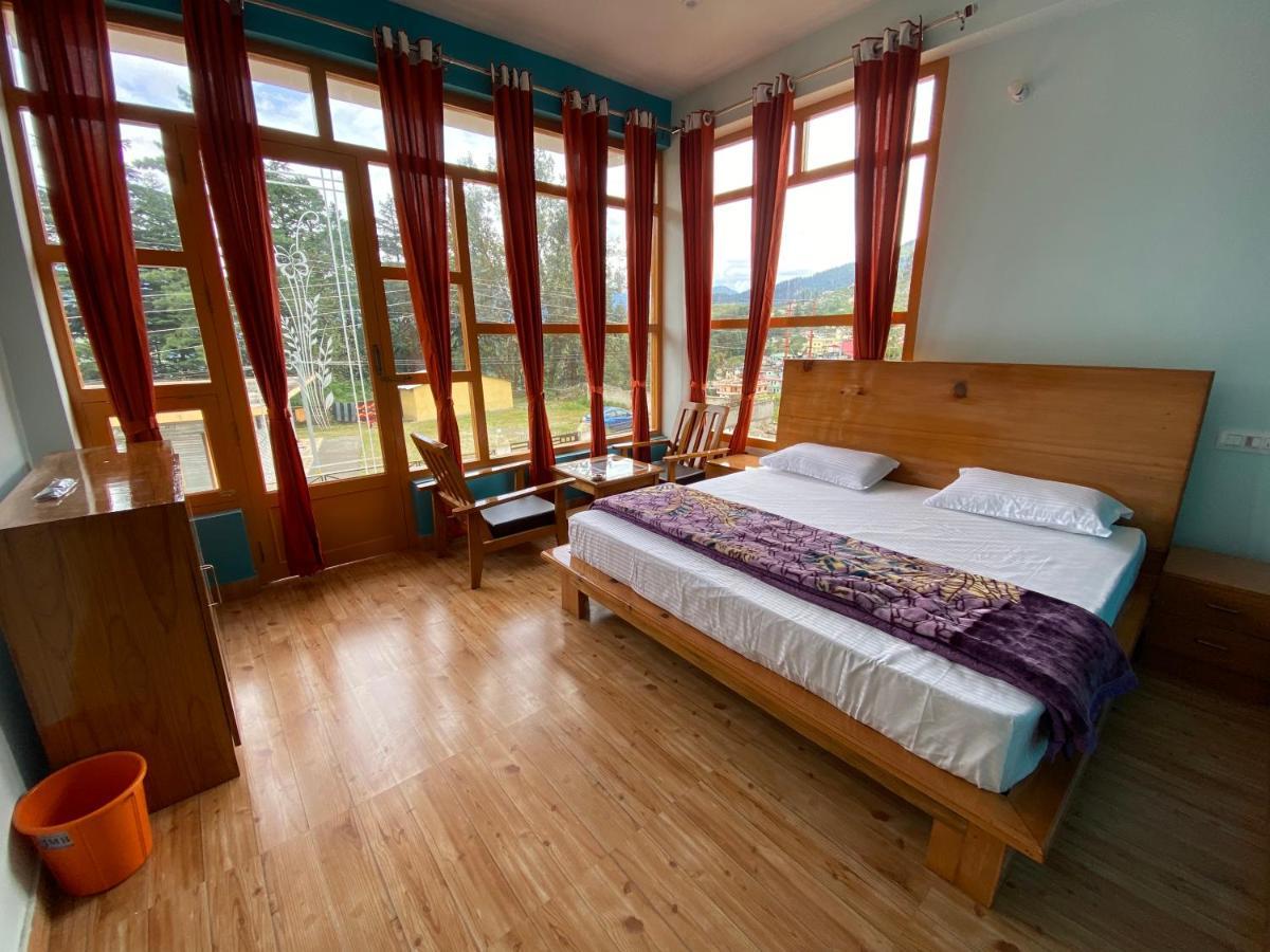 Hotel Mansarovar Inn Munsyari Luaran gambar